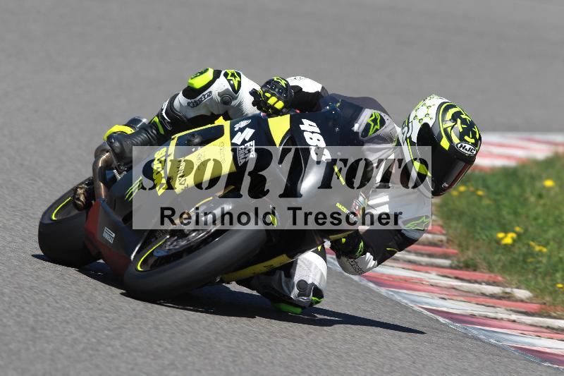 Archiv-2022/07 16.04.2022 Speer Racing ADR/Gruppe gelb/488